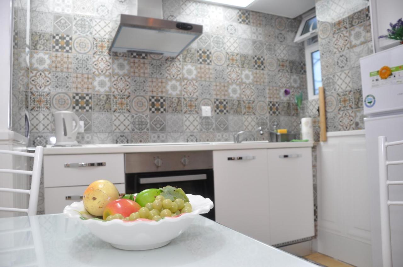 Private Apartment In Pembroke St Julians Bagian luar foto
