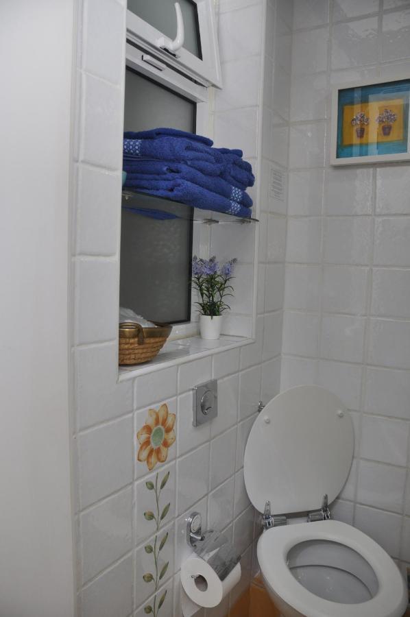 Private Apartment In Pembroke St Julians Bagian luar foto